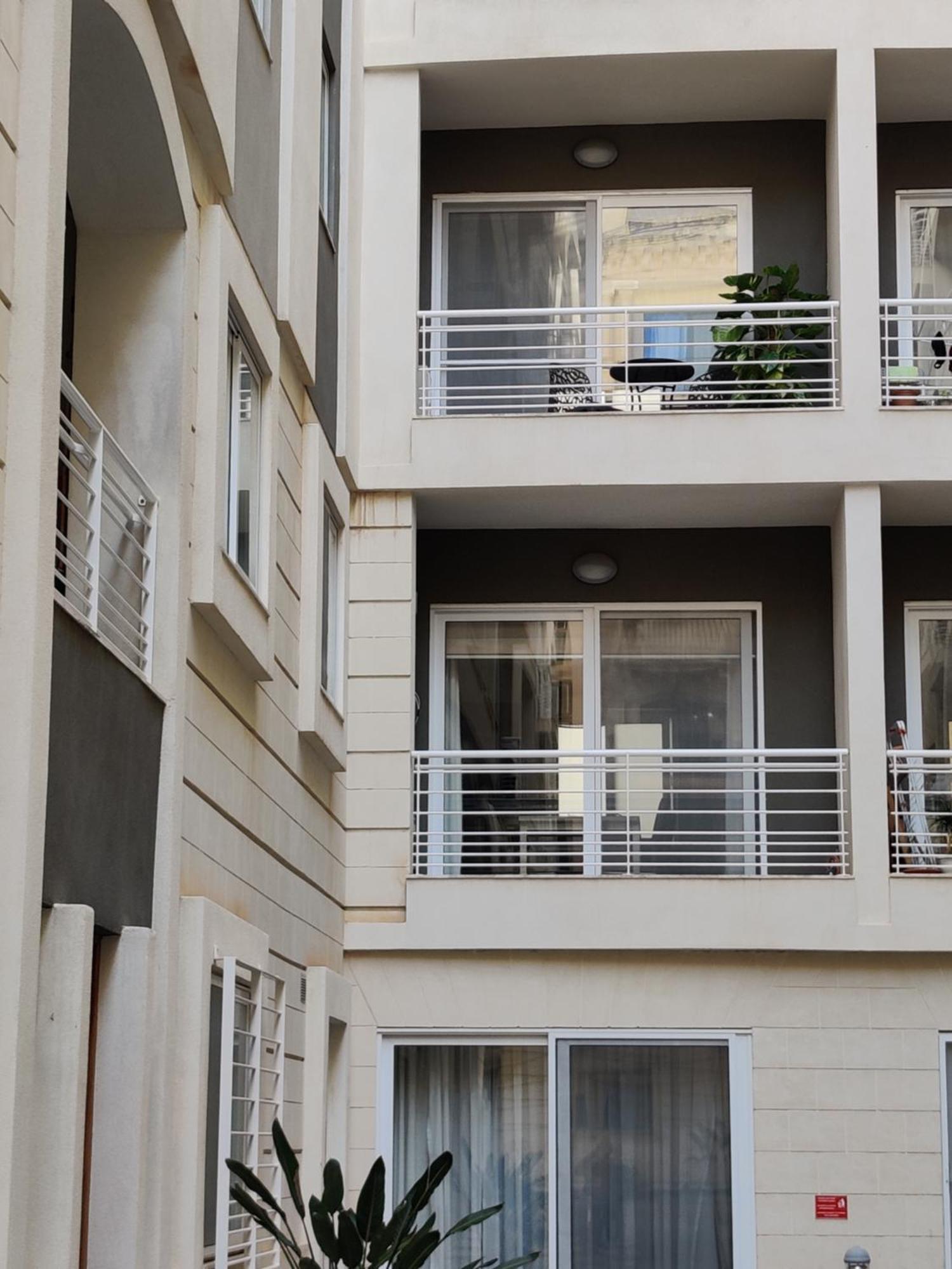 Depiro Point Deluxe - Modern, Designer Apartment 2 Minutes Away From Popular Sliema Seafront Exterior foto
